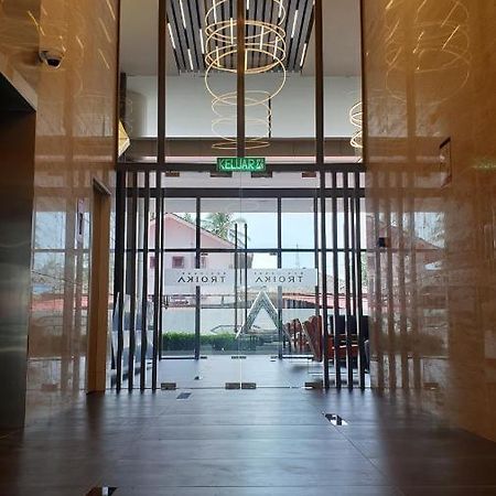 Prestige Troika Luxury Stay Кота-Бару Екстер'єр фото